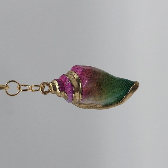 1922- Handmade Sea Shell Dangle Earrings NWT - Picture 6 of 7